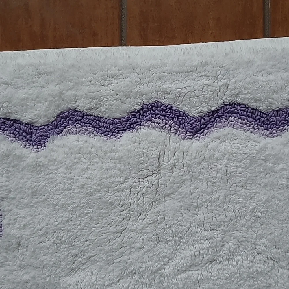 Caro Bath Rug
